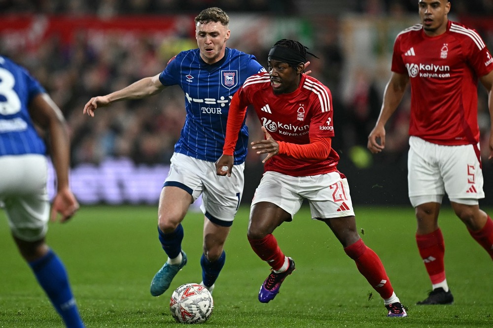 Nhận định soi kèo Wrexham vs Nottingham Forest lúc 02h30 ngày 10/1/2026 nhan-dinh-soi-keo-wrexham-vs-nottingham-forest-luc-02h30-ngay-10-1-2026-1